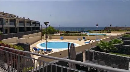Sun Bay Villas *